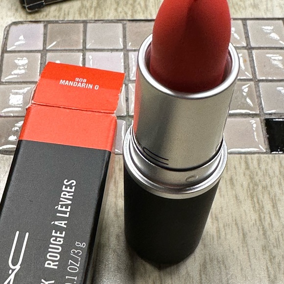 BRAND NEW MAC POWDER KISS LIPSTICK MANDARIN O 908 ❤️❤️❤️ - Picture 8 of 10